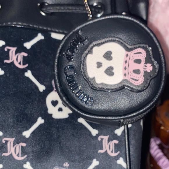 Juicy Couture Black and White Skull Tote - Picture 2 of 3